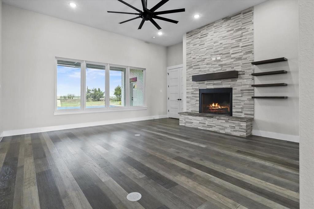866 Chisholm Ridge Drive