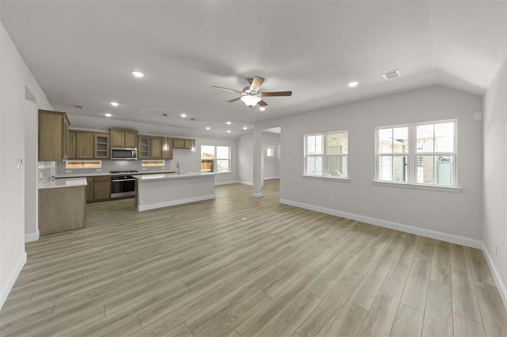 4424 Golden Sage Avenue