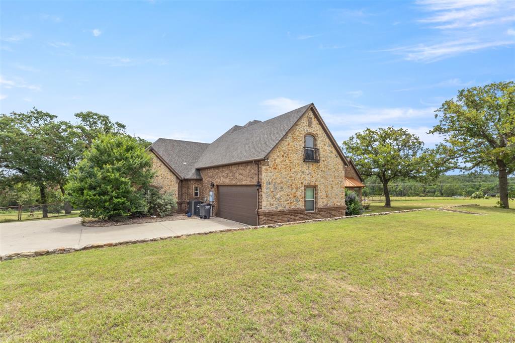 108 Oak Creek Drive