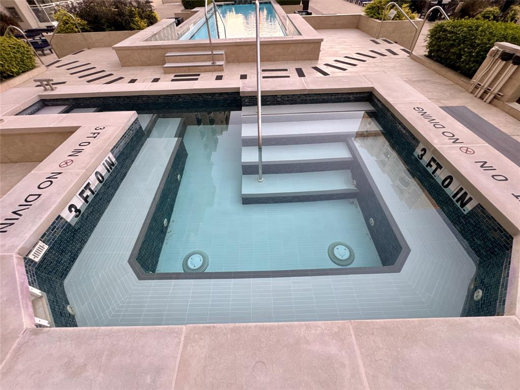 Dallas, Texas 75219, United States, 1 Bedroom Bedrooms, ,1 BathroomBathrooms,Residential,Active,31450