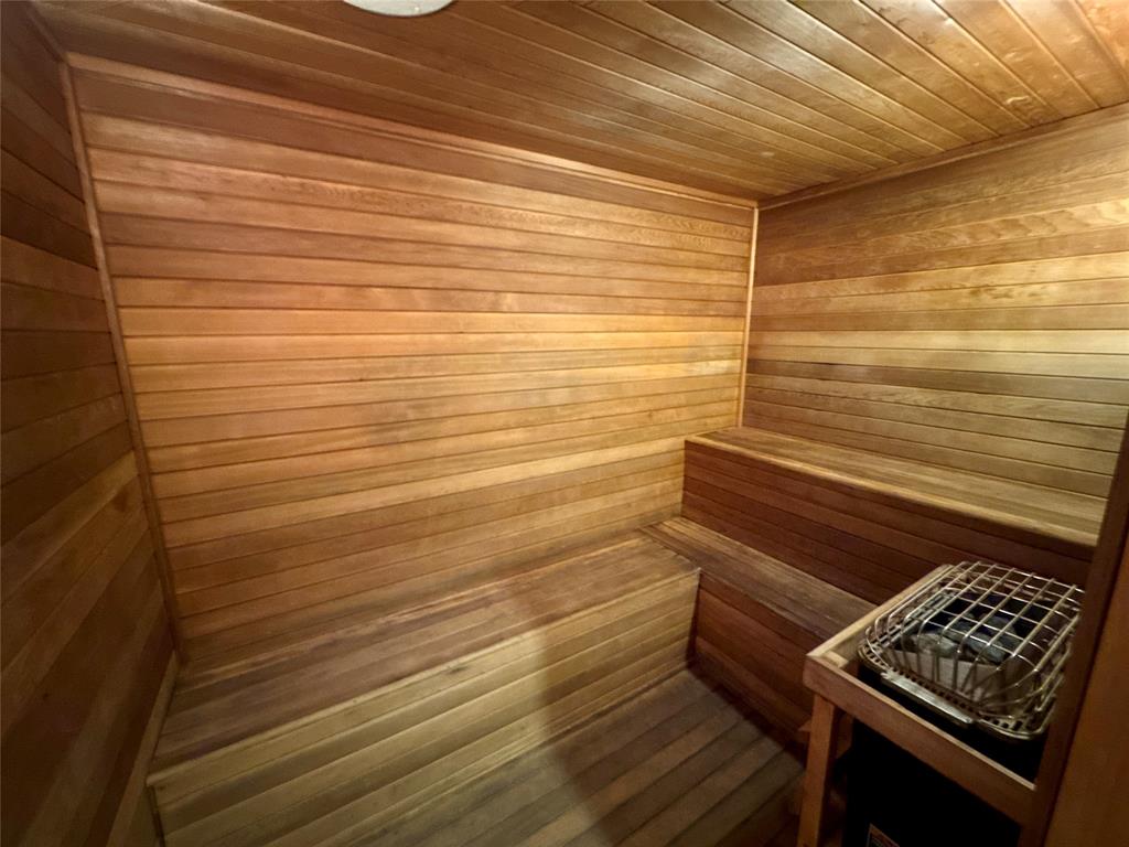 Dallas, Texas 75219, United States, 1 Bedroom Bedrooms, ,1 BathroomBathrooms,Residential,Active,31450