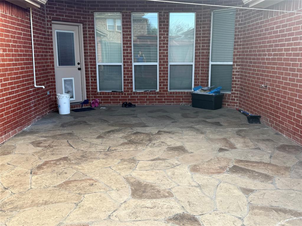 1605 Summerfield Drive