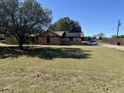 707 Buckboard Street Ovilla TX 75154