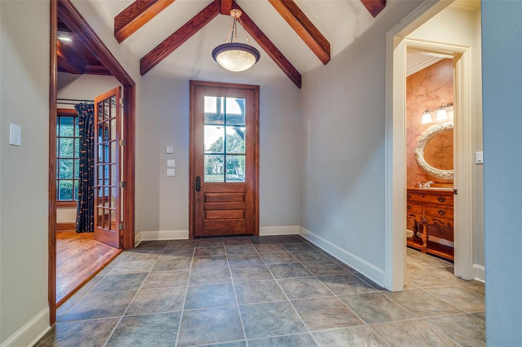 2712 Cherry Court