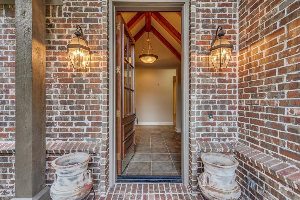 2712 Cherry Court
