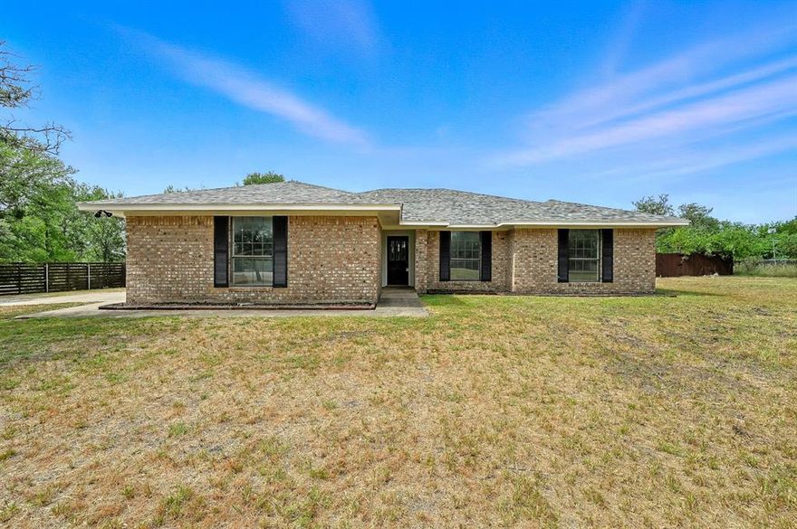 Located on the Fort Worth side of town, just minutes from HEB and approximately 20 minutes to downtown Fort Worth, this stunningly updated home sits on over an acre in a quiet neighborhood with no HOA.   Enjoy the covered patio, beautiful oak trees, and spacious backyard with fire pit perfect for relaxing or entertaining.