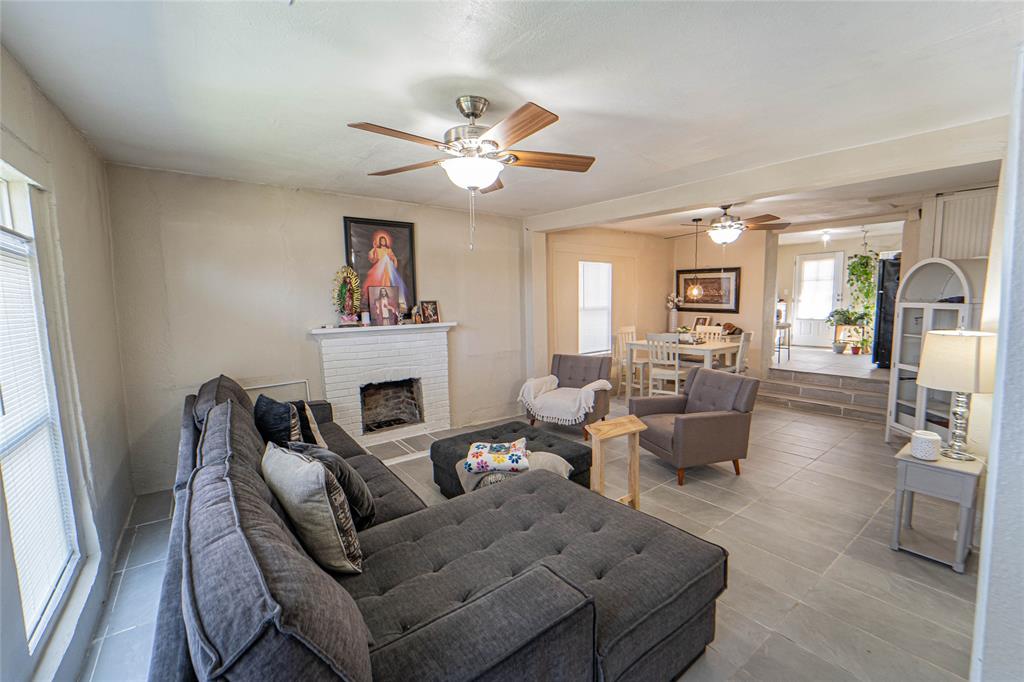 Holloman S - Residential