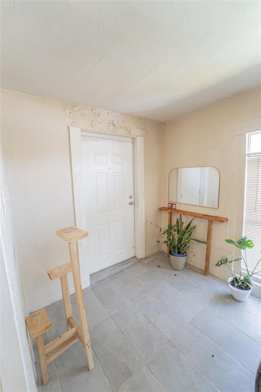 Holloman S - Residential