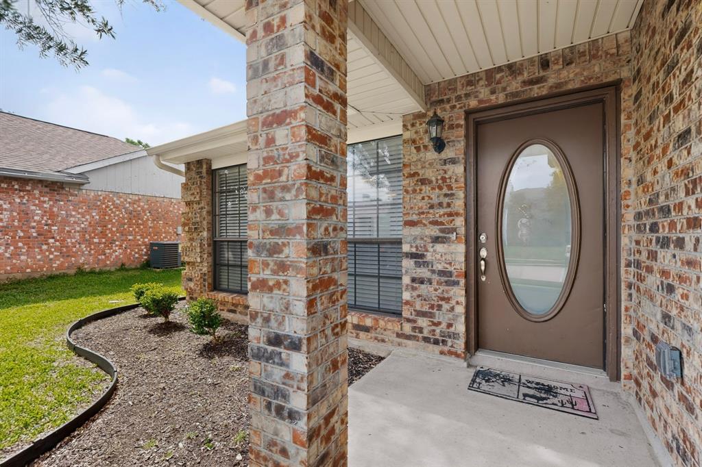 4413 Seville Lane