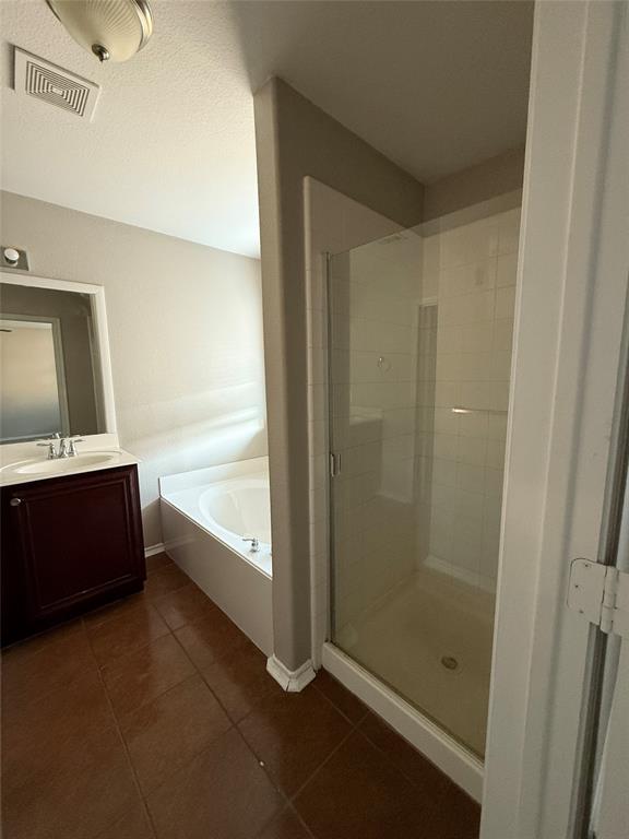 Heartland Tr A Ph 3a - Residential Lease