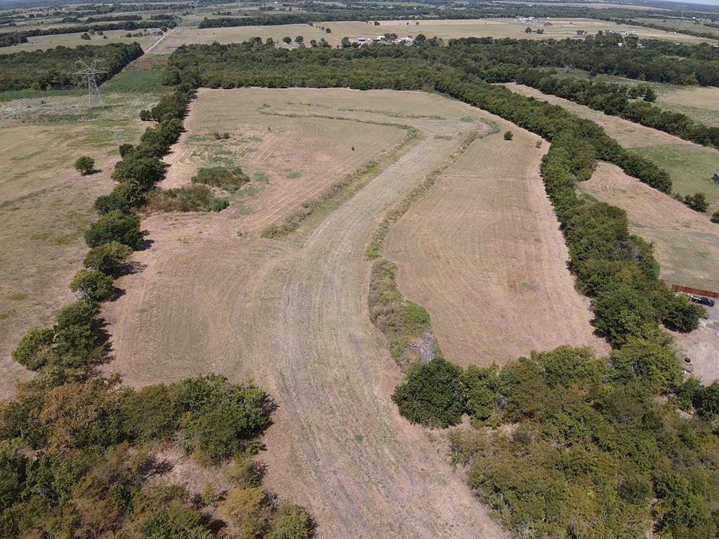 22 Acres FM 118