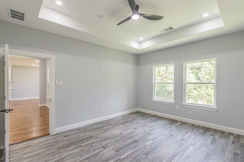 Runaway Bay Unit 4 - Residential