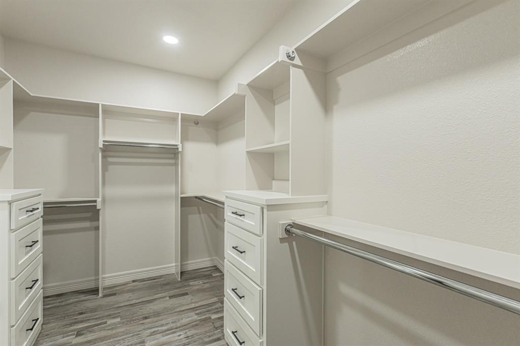 Runaway Bay Unit 4 - Residential