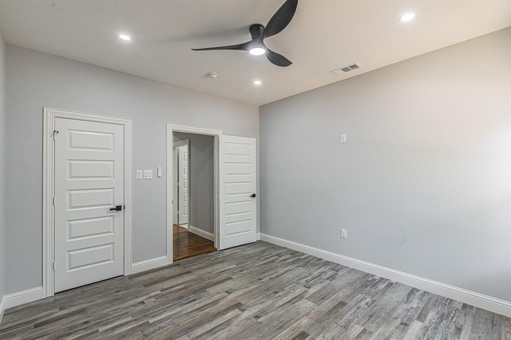 Runaway Bay Unit 4 - Residential