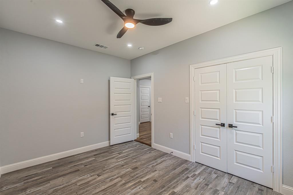 Runaway Bay Unit 4 - Residential