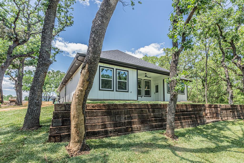 Runaway Bay Unit 4 - Residential