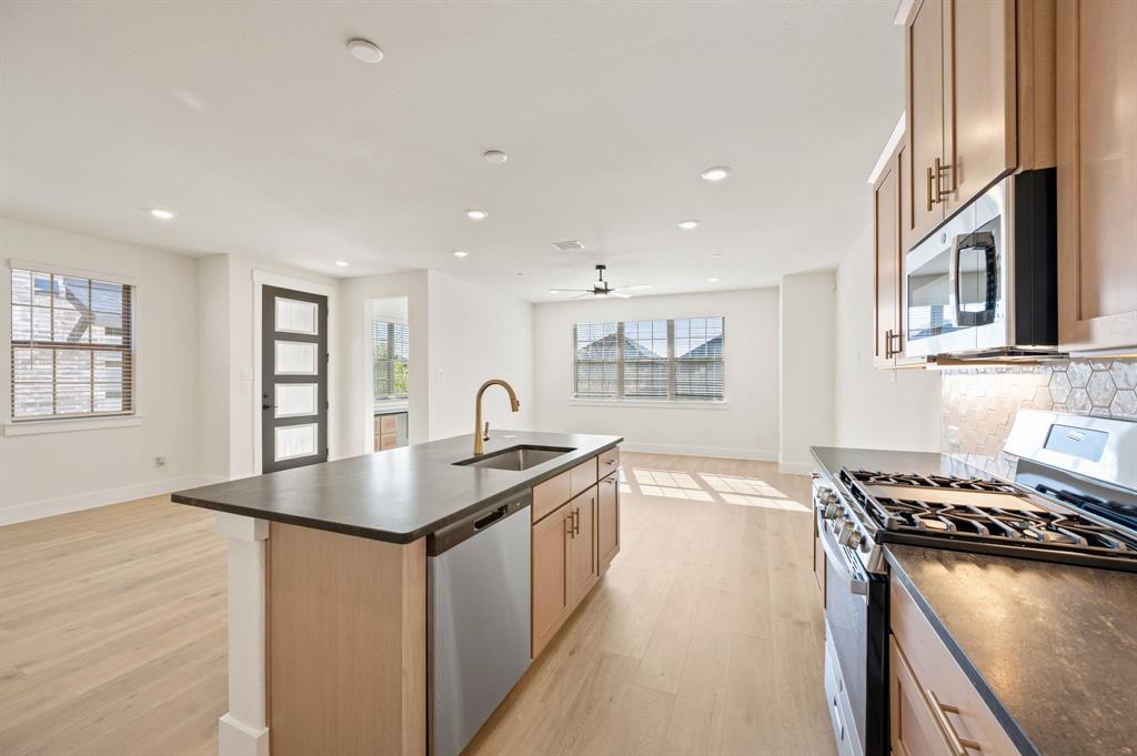 Trinity Falls - Residential