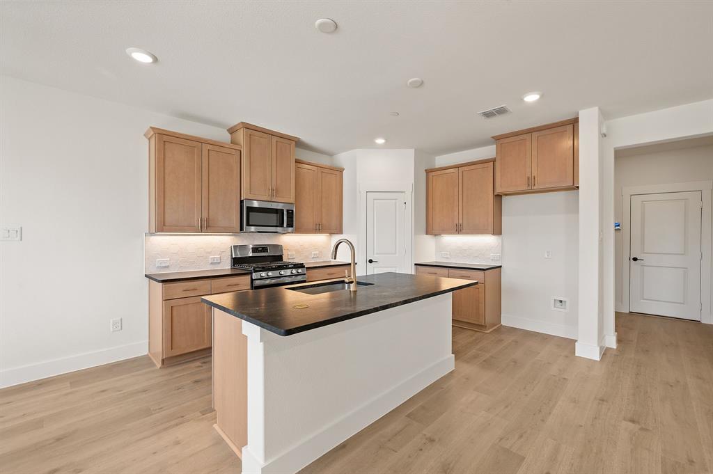 Trinity Falls - Residential