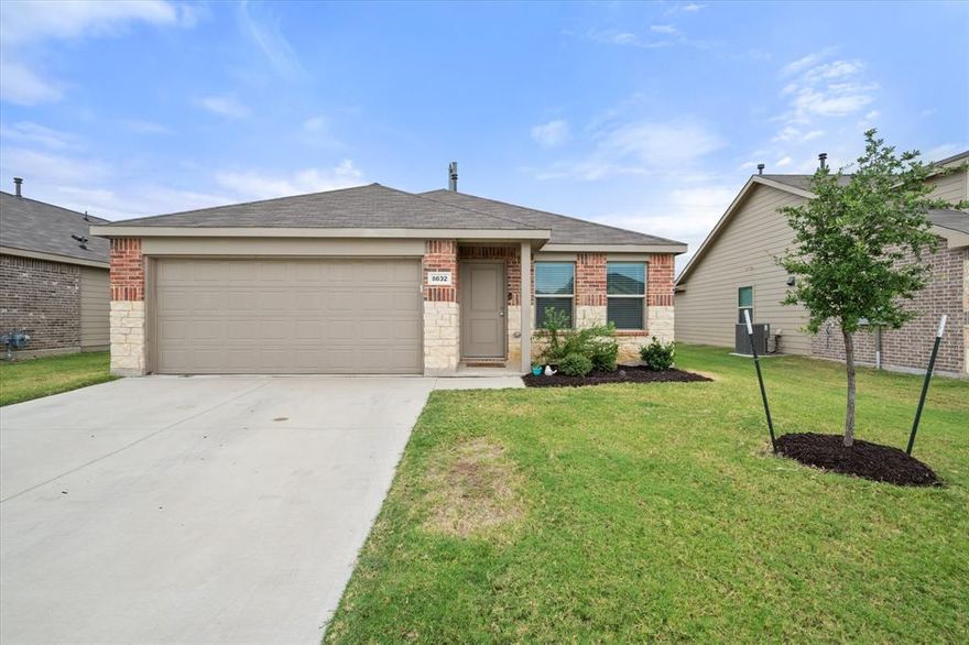This amazing one owner home is now available! This beautiful open floorplan home has the perfect split-bedroom design to give everyone in the home the privacy they need! Step inside and you quickly notice the natural light and the unique design of the durable ceramic tile. The designer choice of colors of the newly painted walls and kitchen layout create a warm comfortable feel with an upscale charm! The primary bedroom is the ideal retreat after a long day. The primary bathroom has the amenities and spa like feel that will leave you pampered! The oversized backyard faces a greenbelt and is perfect for a BBQ get together and kids playing games! Enjoy the summertime in the neighborhood community pool and amenity center! This home is move-in ready, schedule a showing today!
