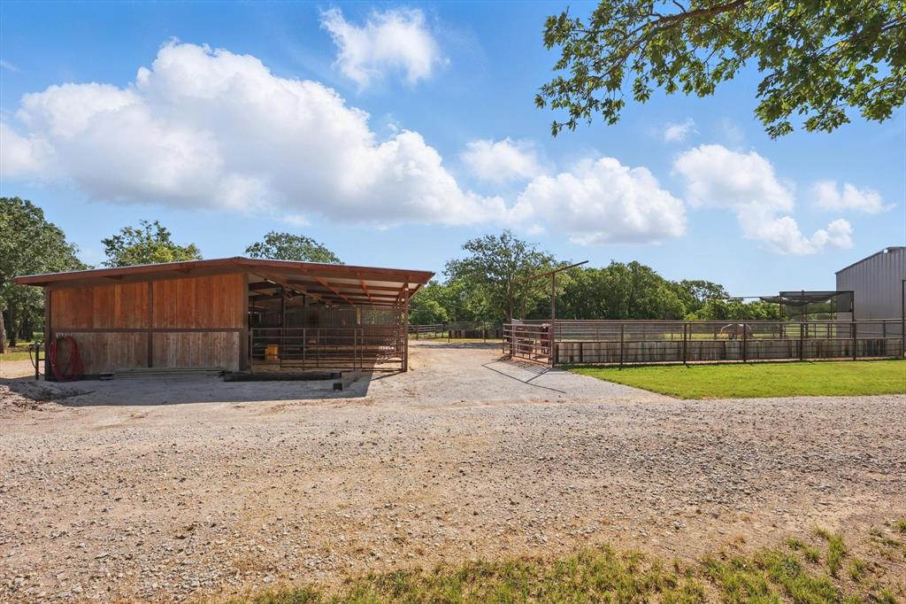 A T Mcgee Surv Abs #414 - Farm