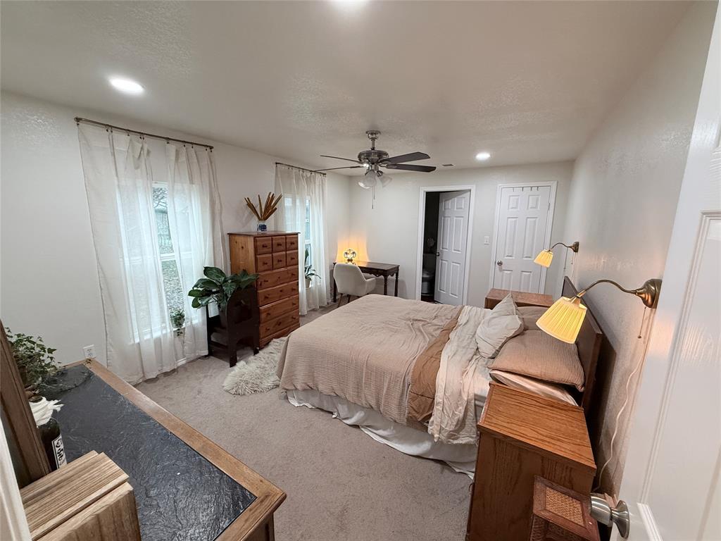 Town - Waxahachie - Residential