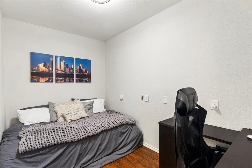 Brooktown Twnhs - Residential