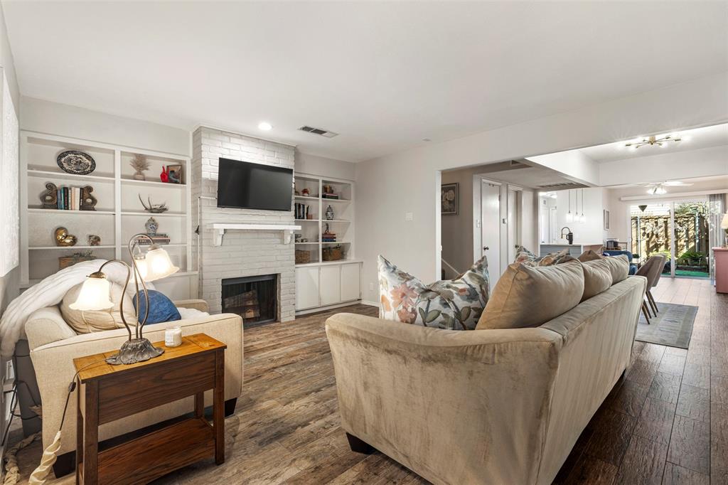 Brooktown Twnhs - Residential