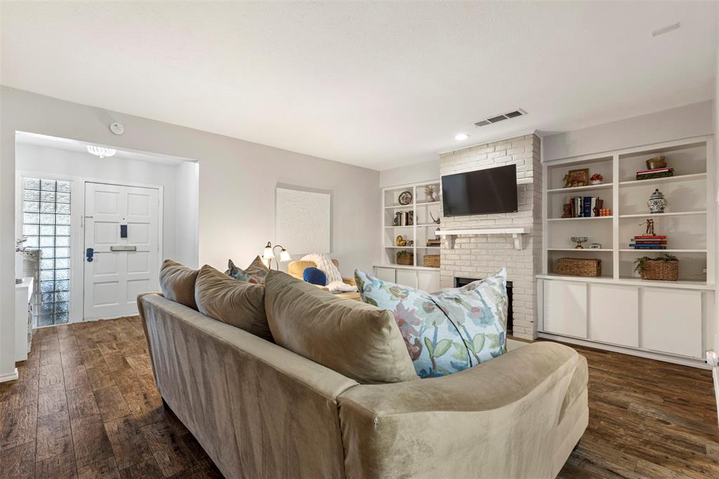 Brooktown Twnhs - Residential