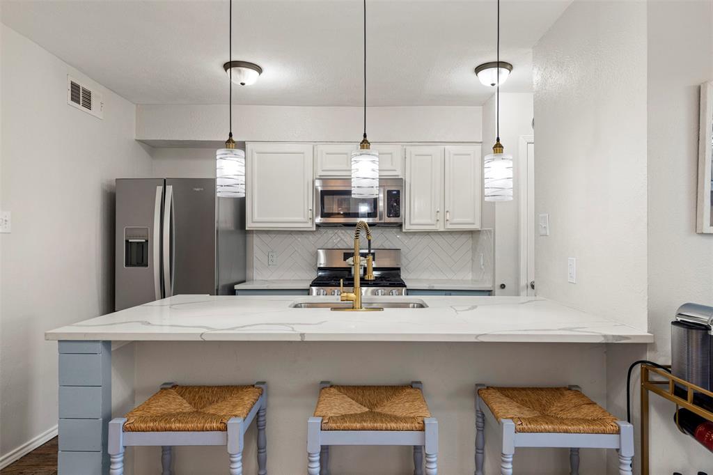 Brooktown Twnhs - Residential