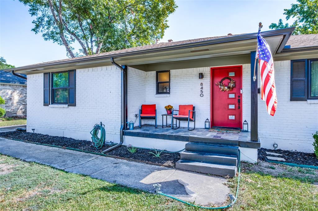 8450 Sweetwater Drive