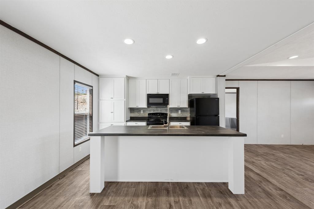 Comanche Cove - Residential