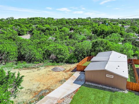 815 Thicket Trail Granbury TX 76048