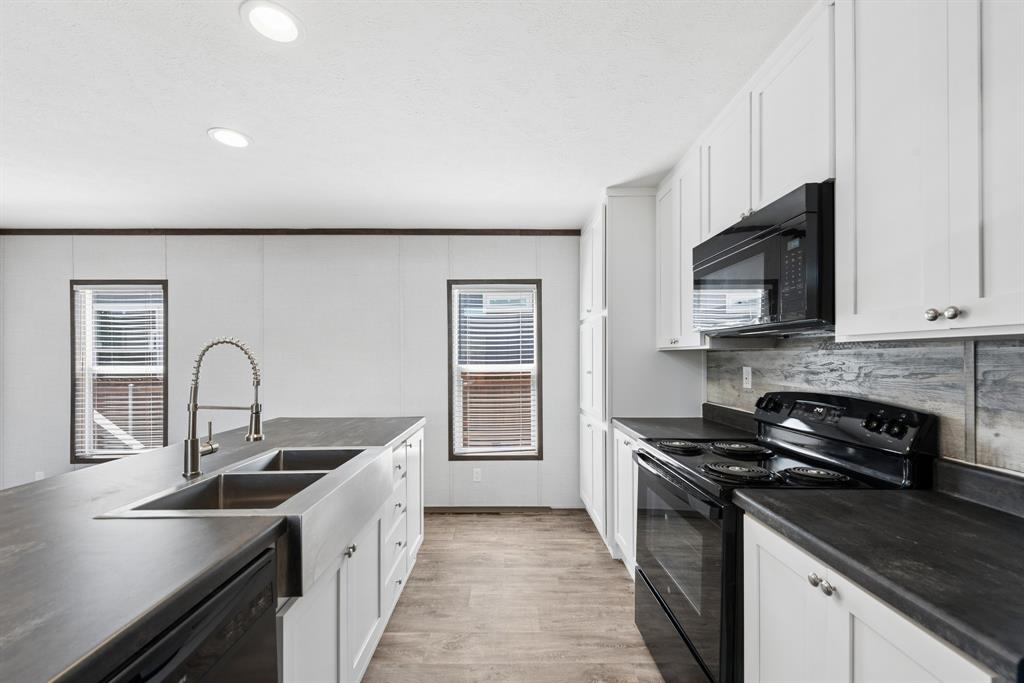 Comanche Cove - Residential
