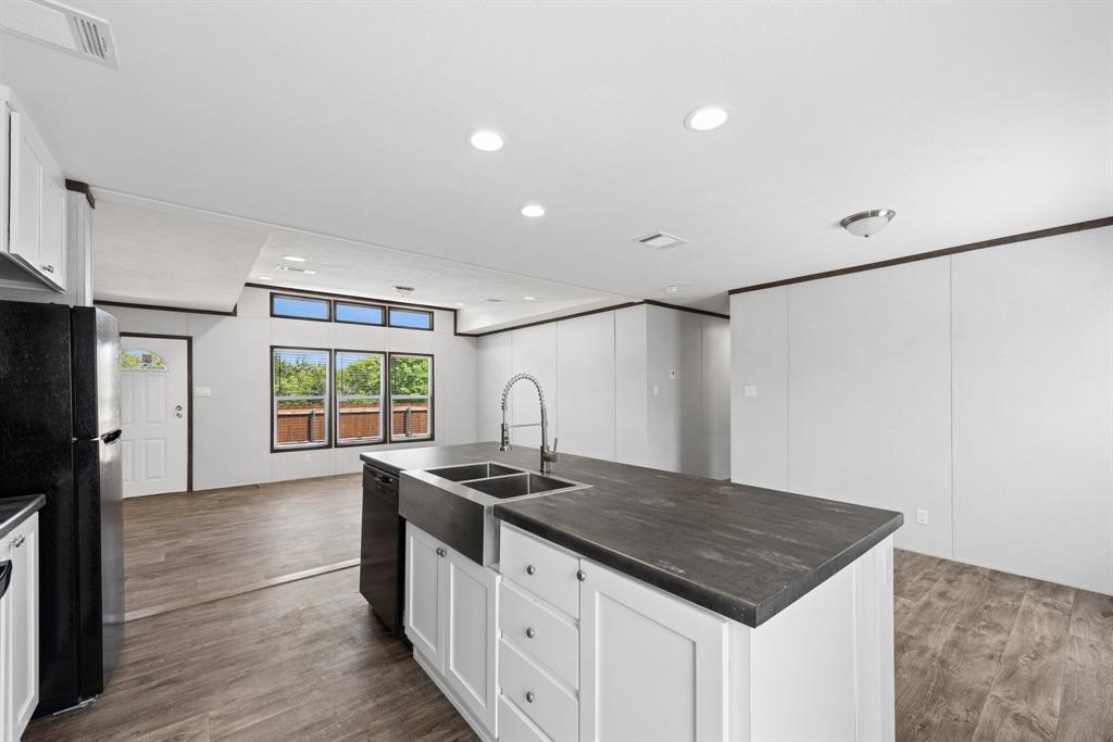 Comanche Cove - Residential