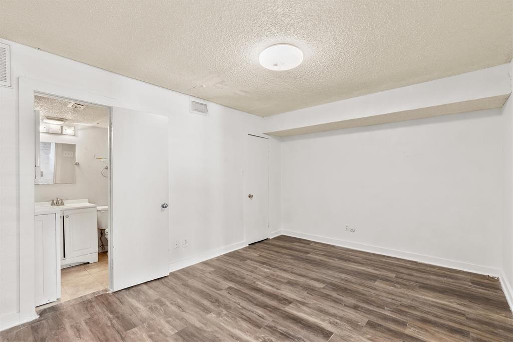 Richland Trace Condos - Residential