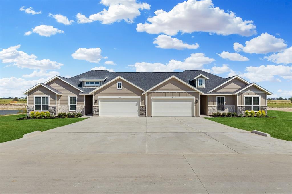 4421-4423 Clovis Court