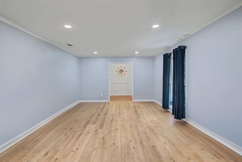 Tiny photo for 256 Wedgewood Drive, Shreveport, LA 71105 (MLS # 21198415)