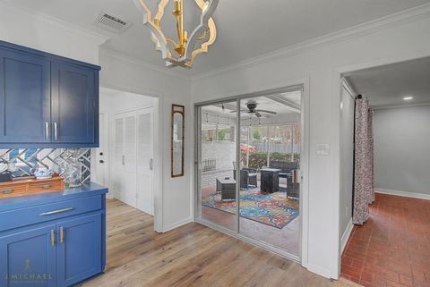 Tiny photo for 256 Wedgewood Drive, Shreveport, LA 71105 (MLS # 21198415)