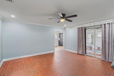 Tiny photo for 256 Wedgewood Drive, Shreveport, LA 71105 (MLS # 21198415)