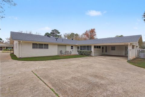Tiny photo for 256 Wedgewood Drive, Shreveport, LA 71105 (MLS # 21198415)