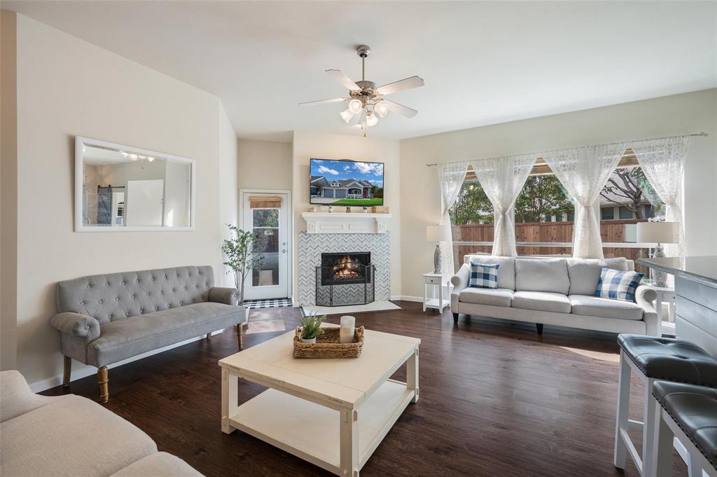 1513 Lacewing Drive