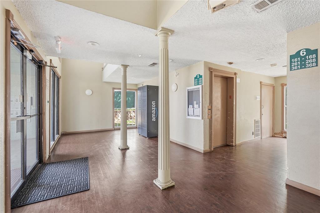 Cambridge Condos Ph 01 03 - Residential