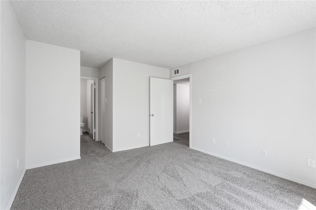 Cambridge Condos Ph 01 03 - Residential