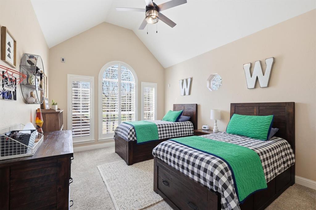 Shadow Wood Estates - Residential