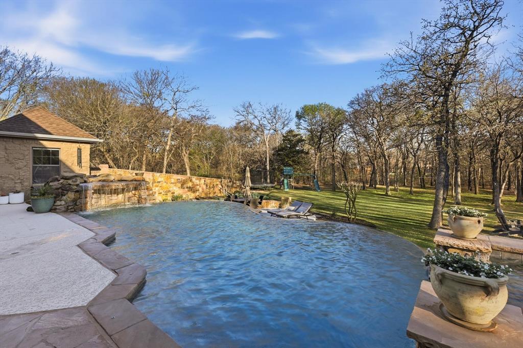 Shadow Wood Estates - Residential