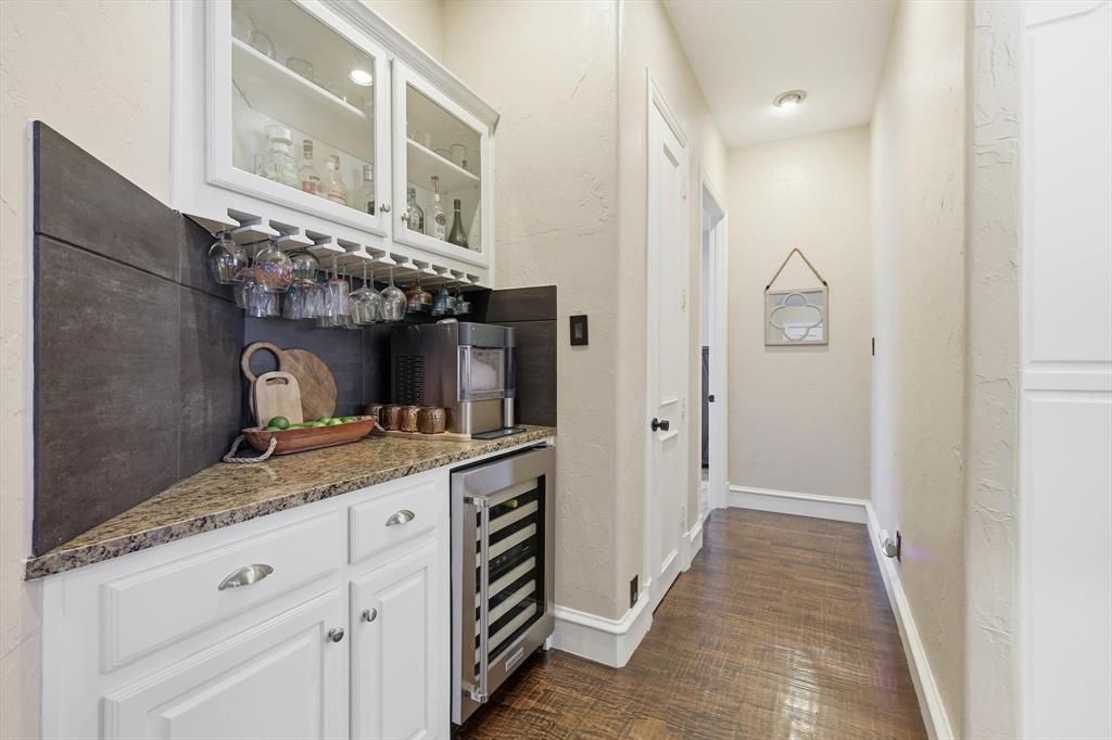 Shadow Wood Estates - Residential