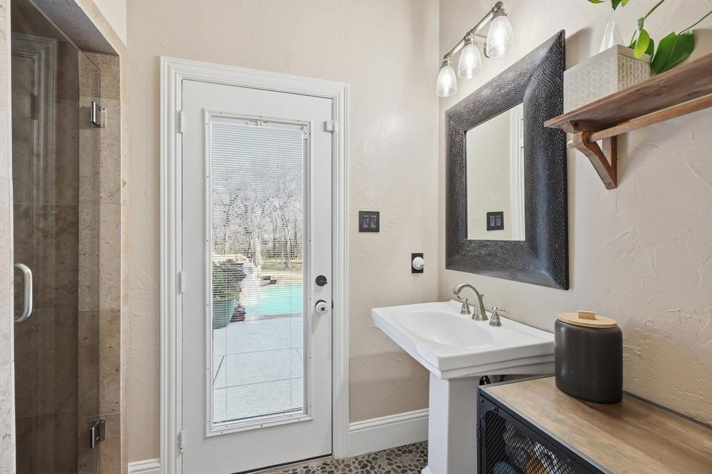 Shadow Wood Estates - Residential