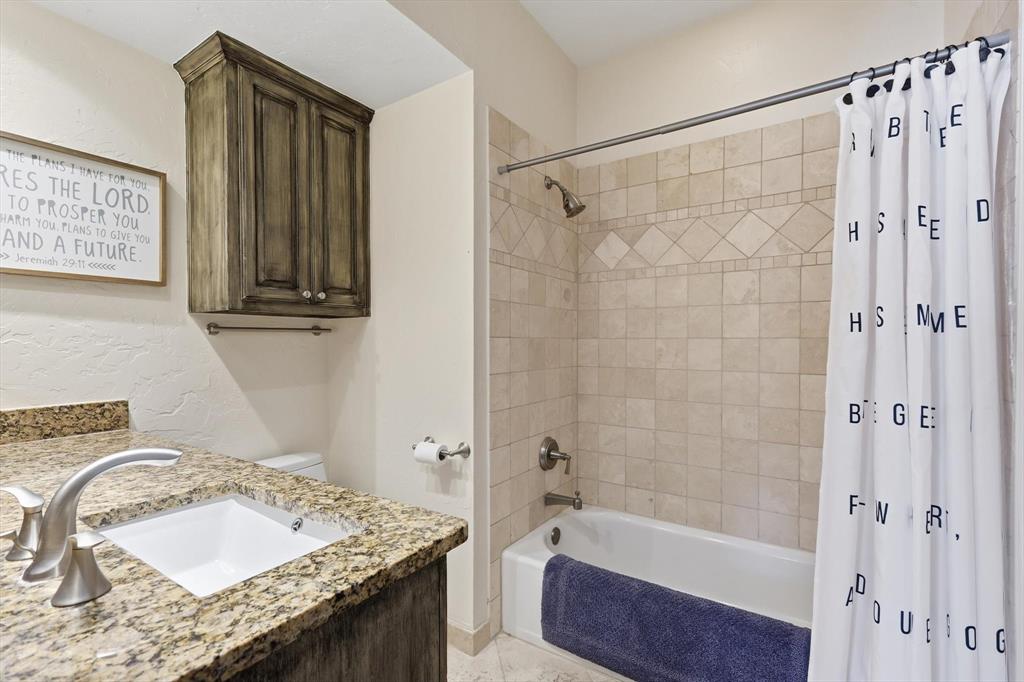 Shadow Wood Estates - Residential