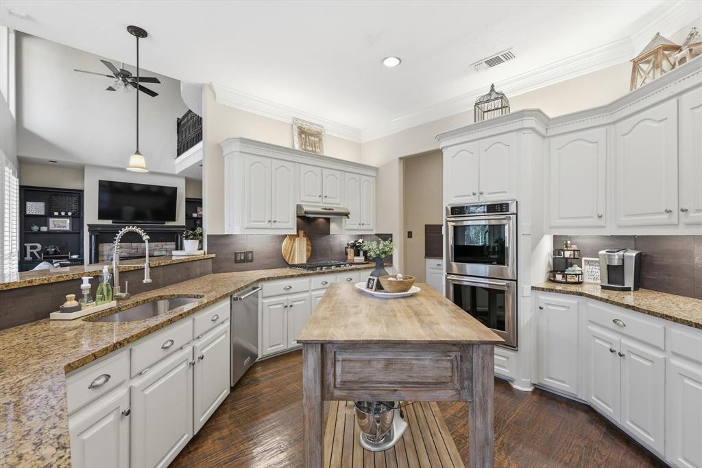 Shadow Wood Estates - Residential