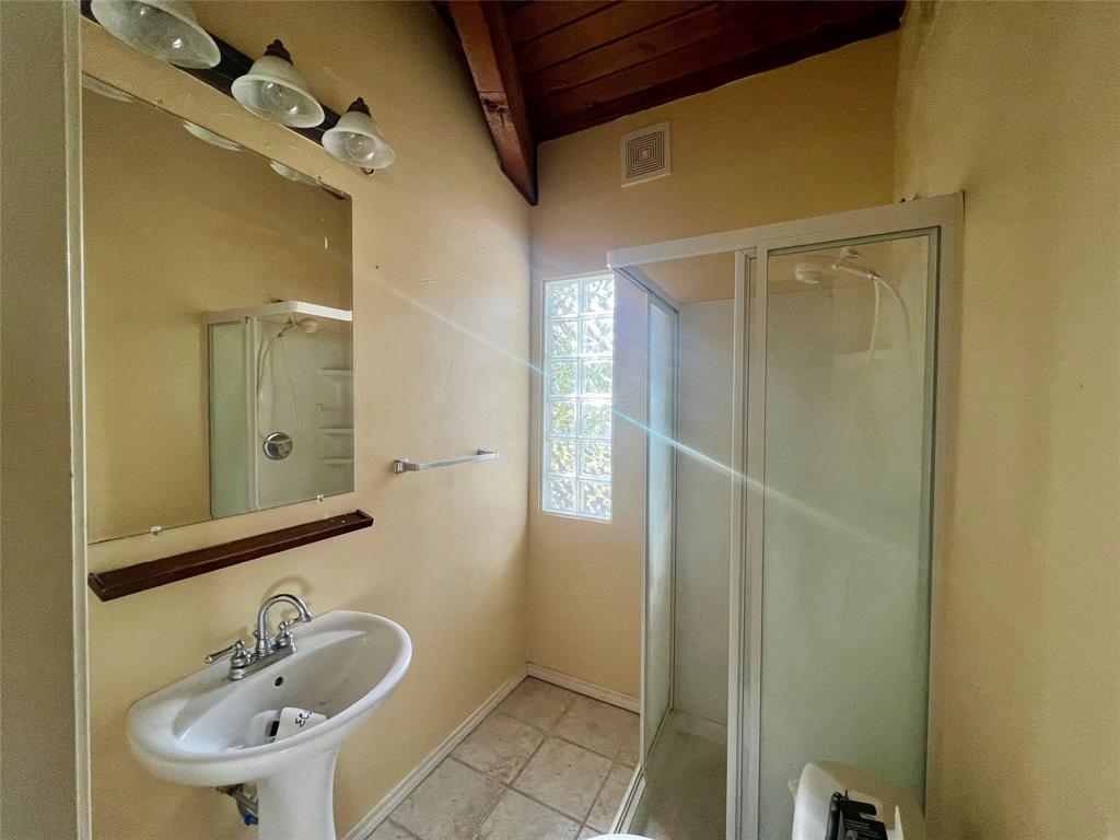 Paradise Bay - Residential